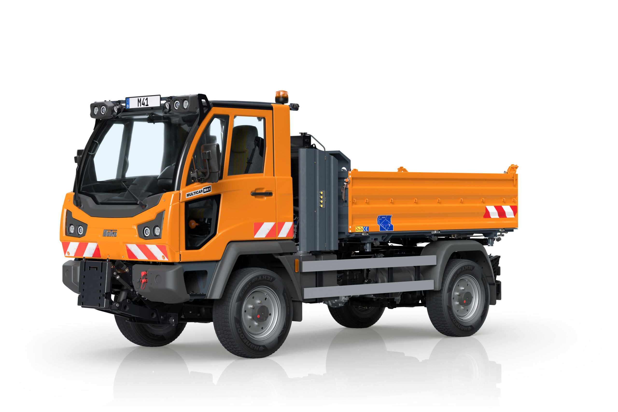 Όχημα Πολλαπλών Χρήσεων Multicar M41 μπροστά δεξιά