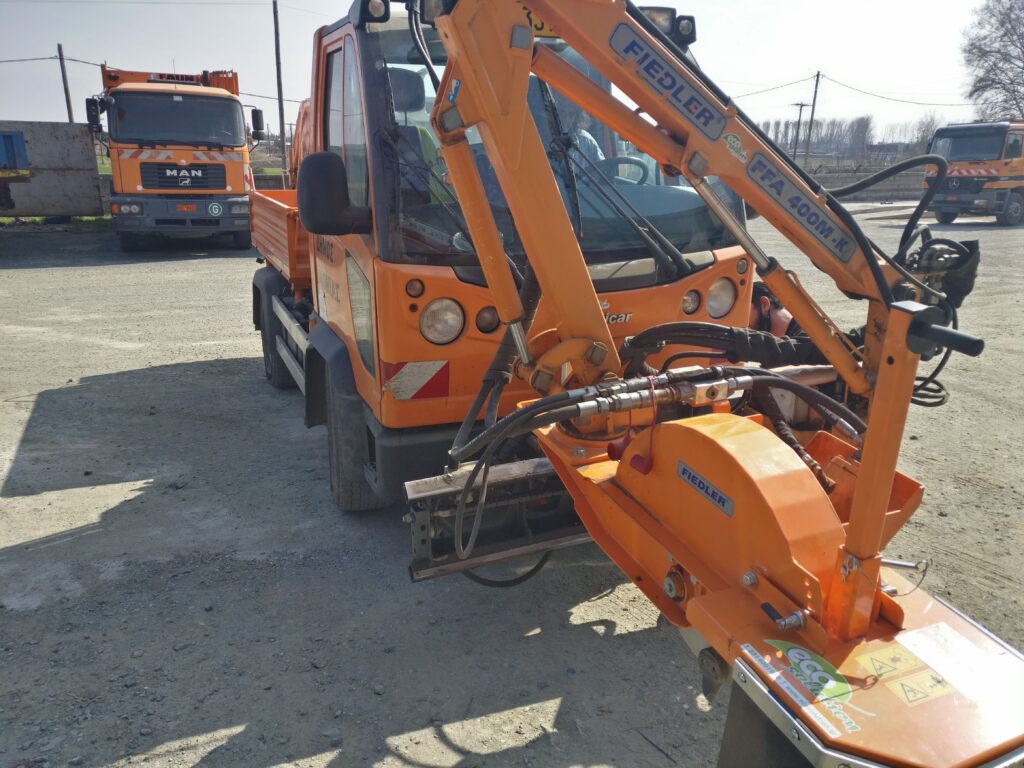 Βραχίονας με κεφαλή καταστροφής